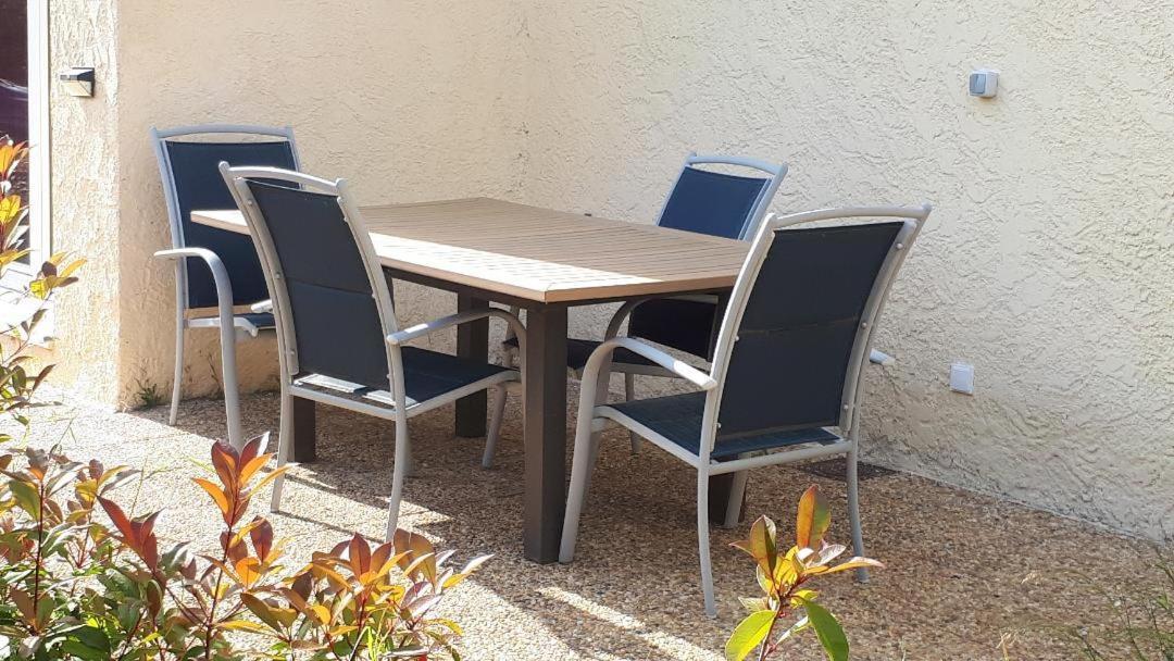 Les Pucines Bis Bas De Villa 29 M2 Luxe Rez De Jardin Climatisation Plein Sud Six-Fours-les-Plages Εξωτερικό φωτογραφία